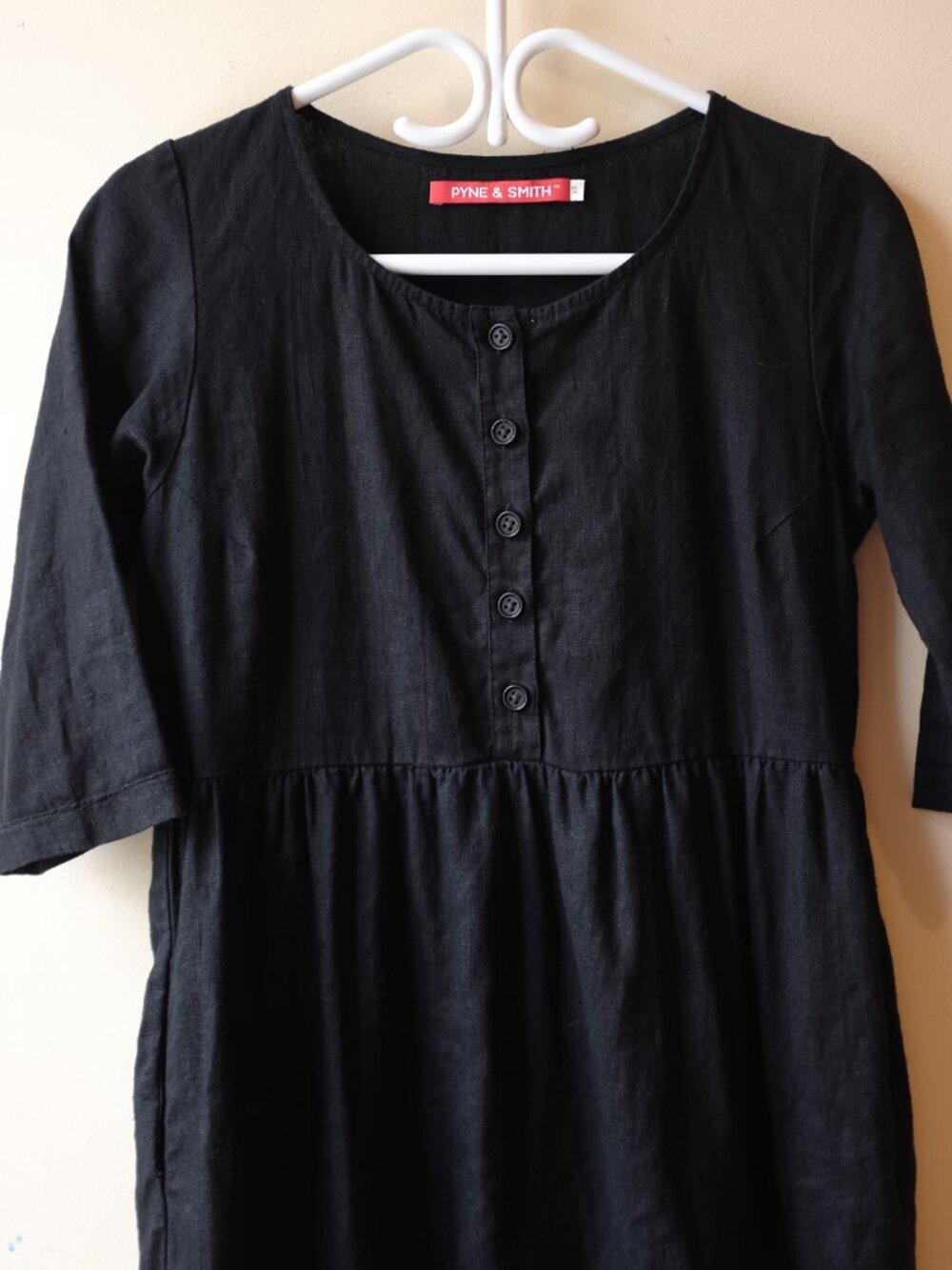 Pyne and Smith linen dress - Picture 4 of 8
